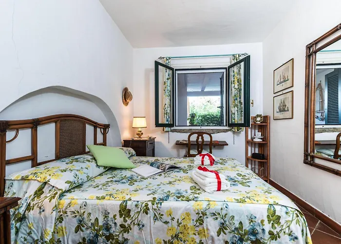 Number One With Shared Pool - Happy Porto Rotondo