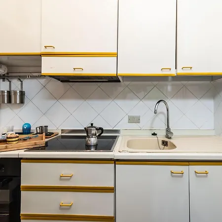Apartament Number One With Shared Pool - Happy *